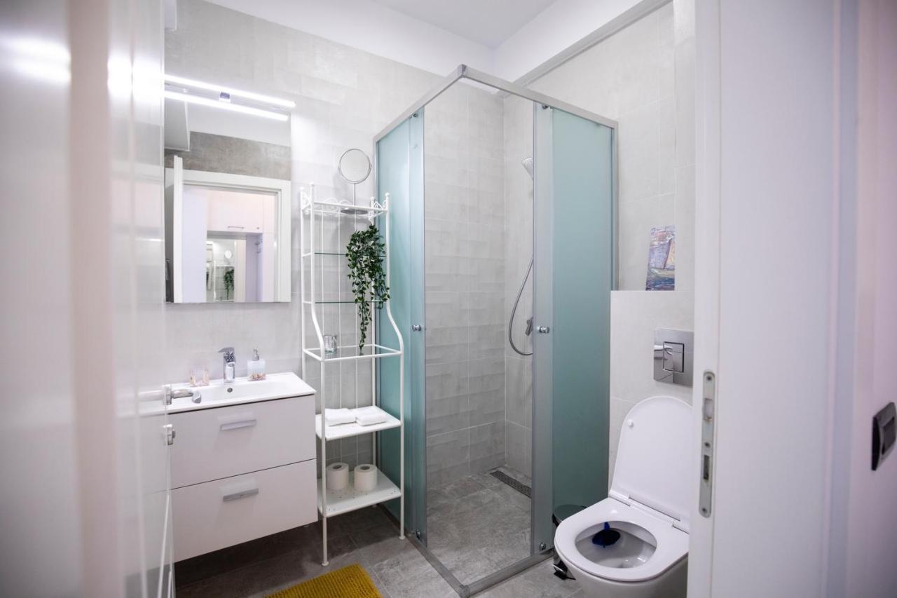 Infinite Sea View Studio Mamaia Exterior photo