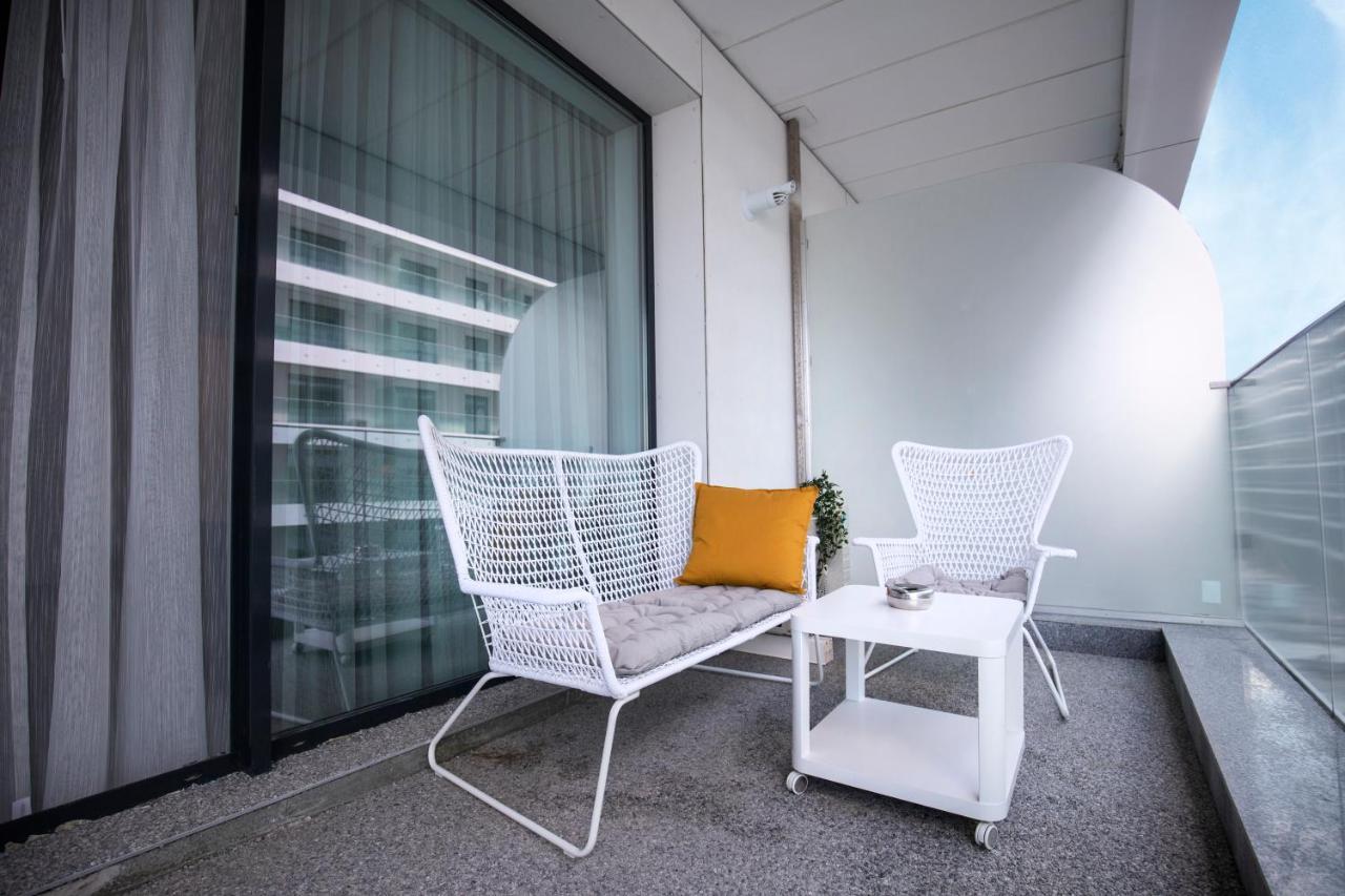 Infinite Sea View Studio Mamaia Exterior photo